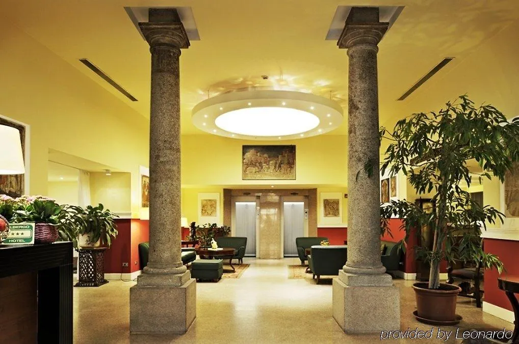 ***  Hotel Gran Duca Di York Milan Italie